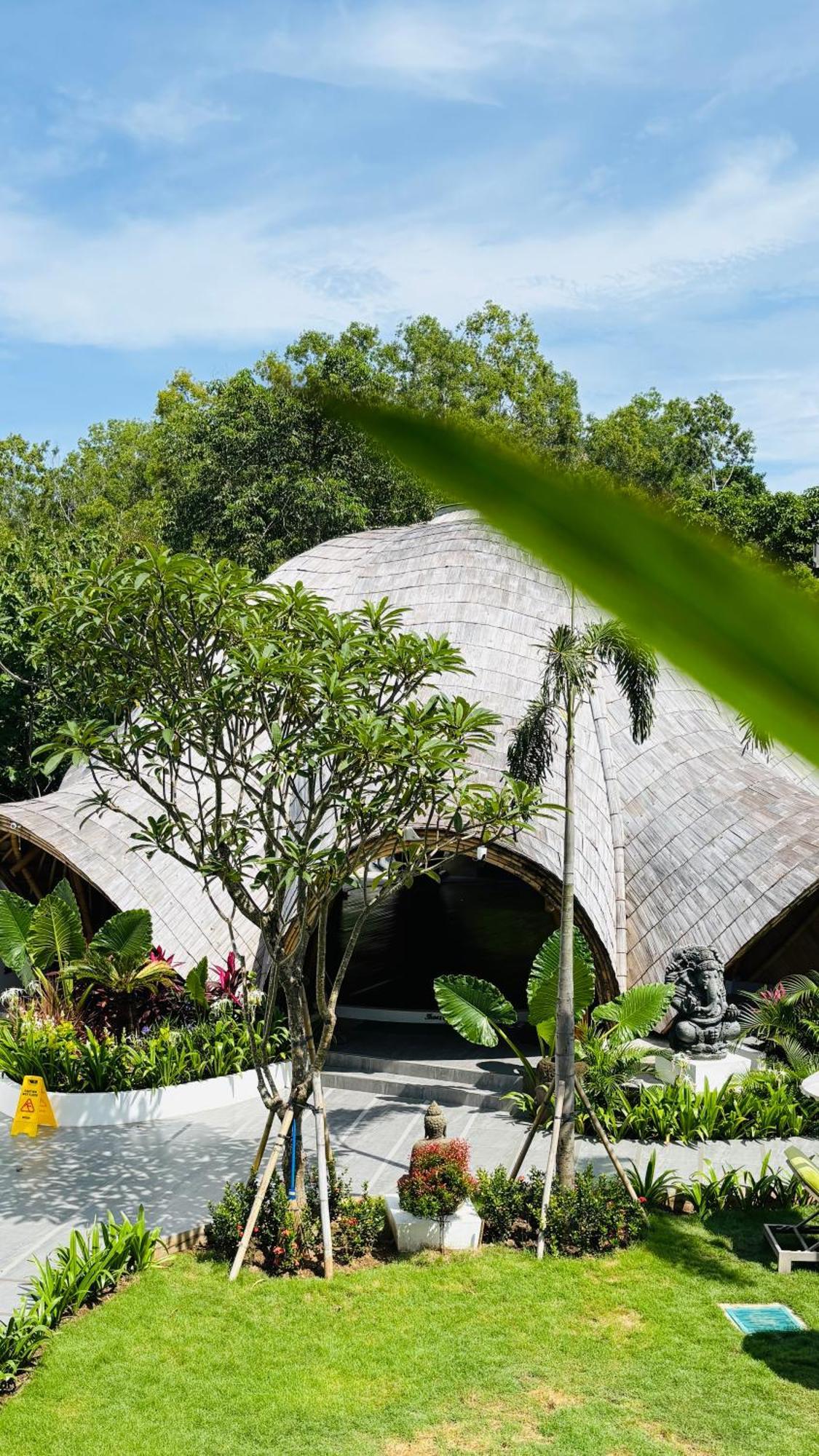 Hotel Mantra Wellness Center Uluwatu Exterior foto